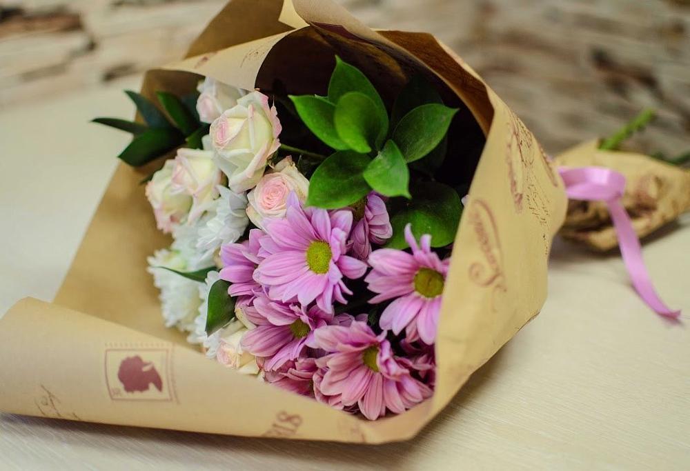 Букет цветов из: Розы и Хризантемы в Тимирязева