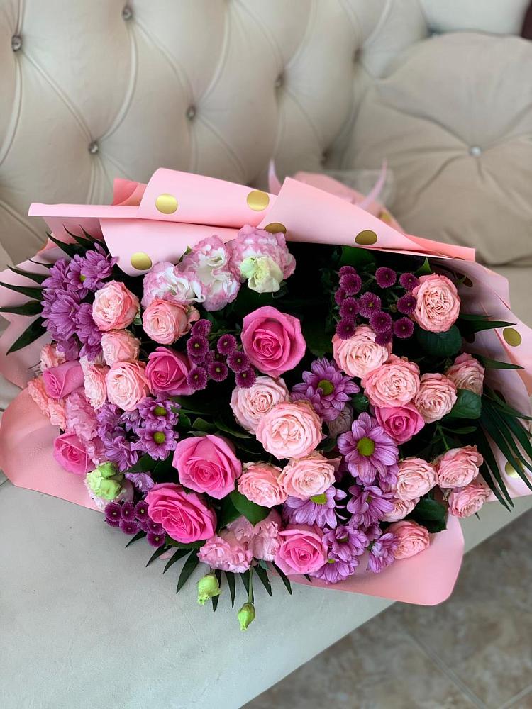 Букет цветов из: Хризантемы, Розы и Лизиантусы в Тимирязева