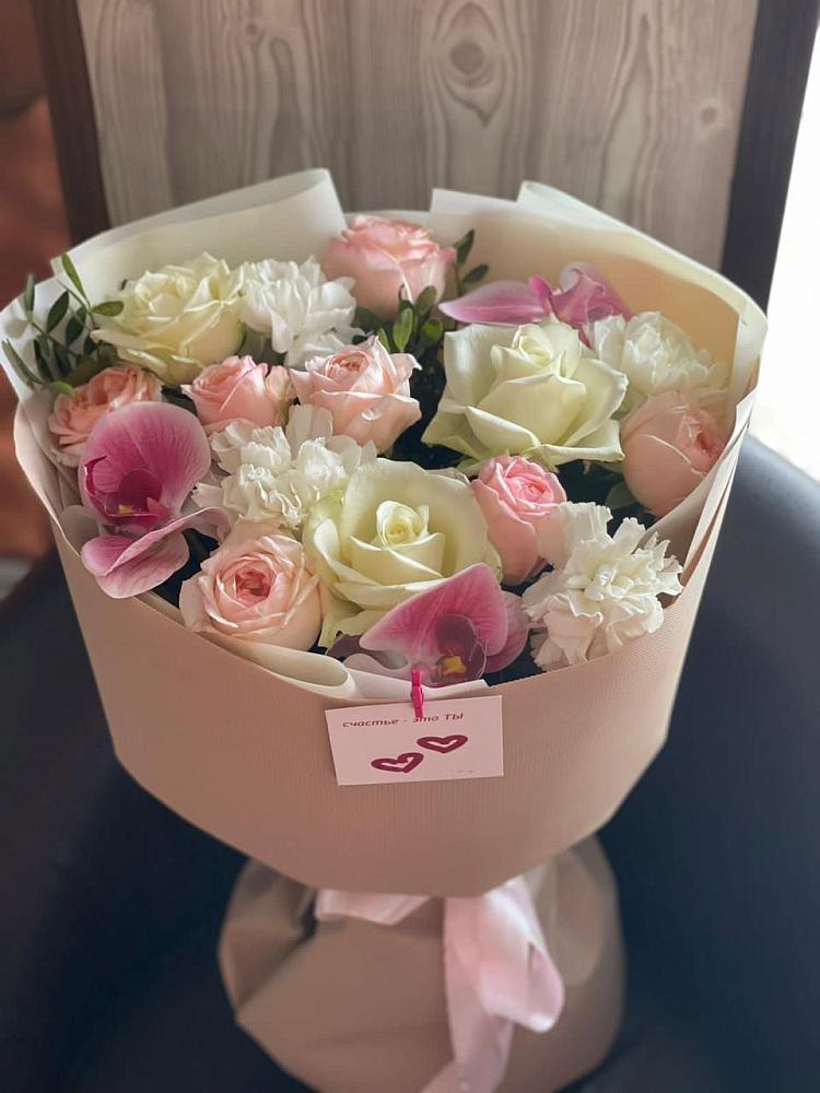 Букет цветов из: Орхидеи, Розы и Гвоздики в Тимирязева