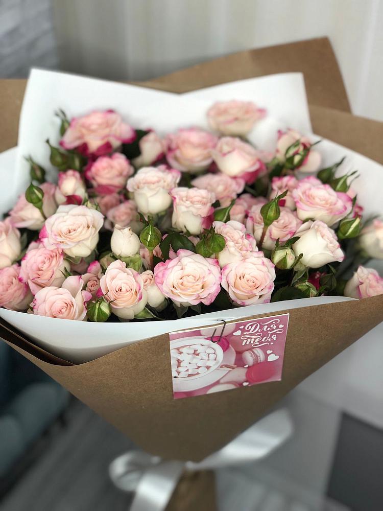 Букет цветов из: Розы в Тимирязева