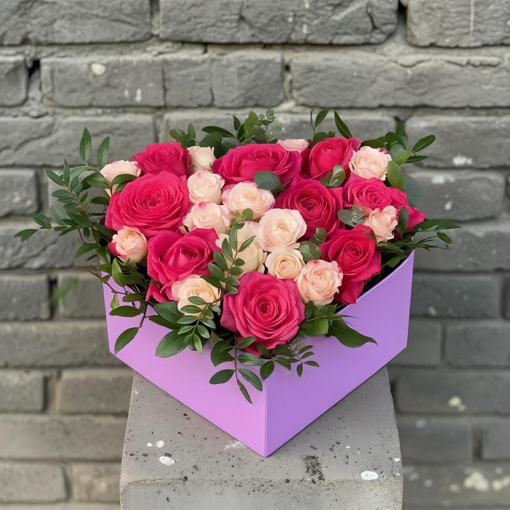 Цветочная композиция из Розы в коробке в Тимирязева