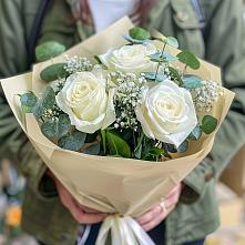 Букет цветов из:  Розы в Тимирязева