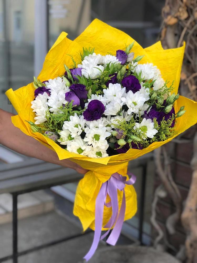 Букет цветов из: Ирисы, Хризантемы и Ромашки в Тимирязева
