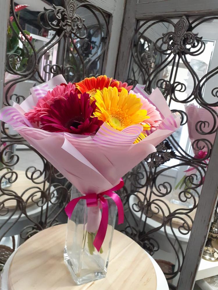 Букет цветов из: Герберы в Тимирязева