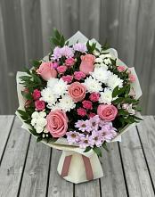 Букет цветов из:  Альстромерии, Гвоздики, Розы и Хризантемы в Тимирязева