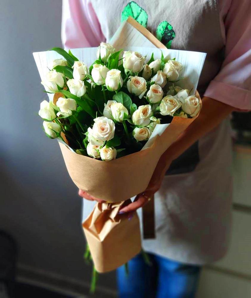 Букет цветов из: Розы в Тимирязева