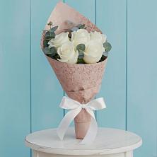 Букет цветов из:  Розы в Тимирязева
