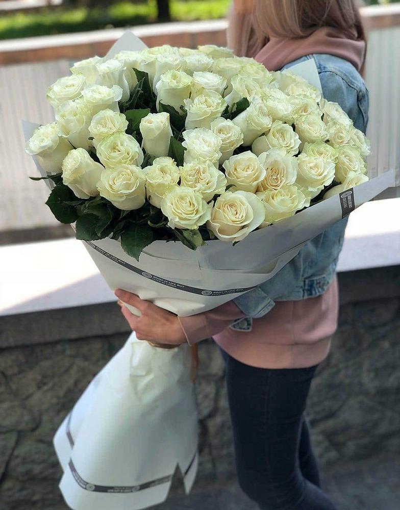 35 Белых роз в Тимирязева Букет 35 Белых роз в Тимирязева