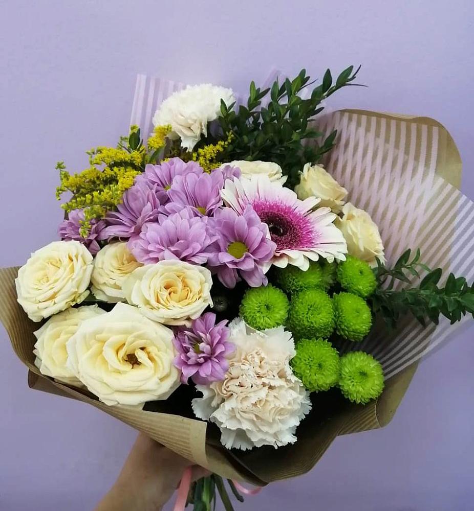 Букет цветов из: Хризантемы, Розы, Гвоздики и Герберы в Тимирязева