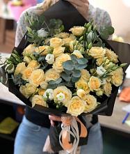 Букет цветов из:  Розы и Лизиантусы #REPLACE_PRED# Тимирязева