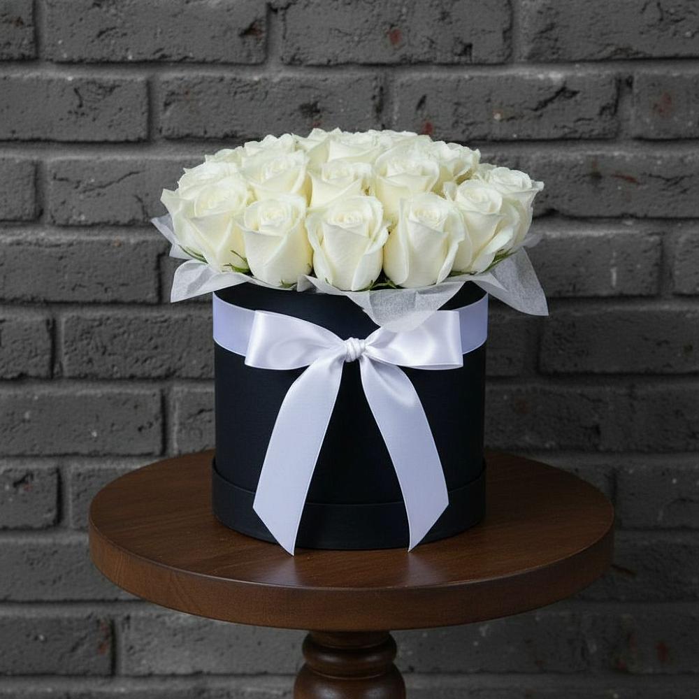 Цветочная композиция из Розы в шляпной коробке в Тимирязева